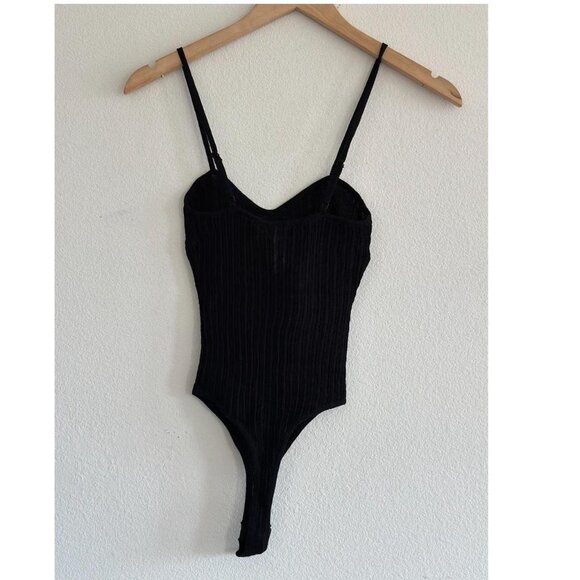 Skims Sheer Knit Cami Bodysuit in Onyx, Size X-Small - Picture 10 of 10
